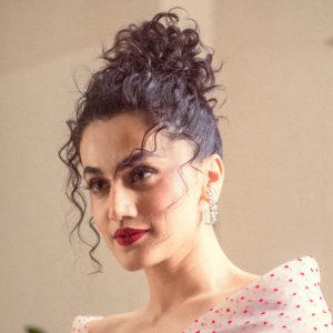 Curly Hairstyle Taapsee Pannu