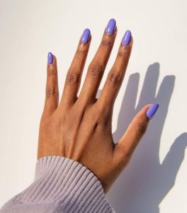 Which colour of nailpolish suits on a dusky skinned girl? - Quora