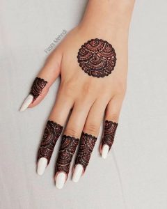 Traditional Mehndi Designs for Hands