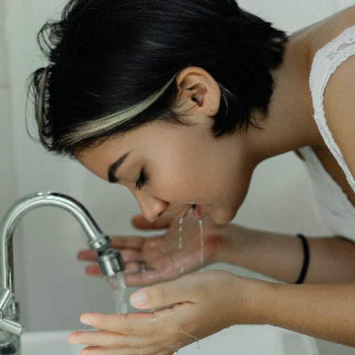 how to use Cold water for skin